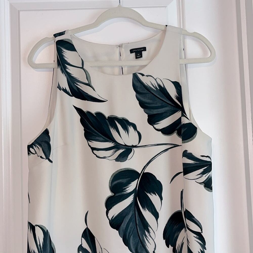 Ann Taylor Sleeveless Leaf Print Sheath Dress - Picture 2 of 8